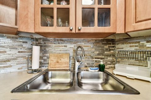 Condo in Saint Petersburg, Florida, 1 bedroom  № 1789797 - photo 7