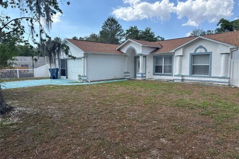 House in Spring Hill, Florida 3 bedrooms, 130.53 sq.m. № 1651044 - photo 3