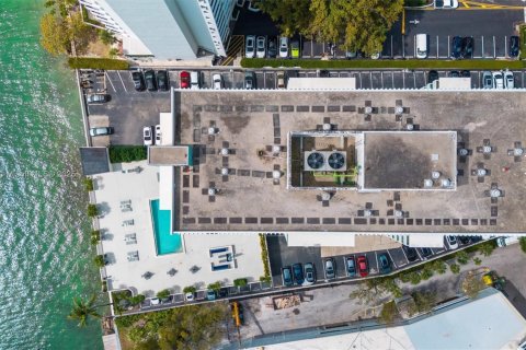 Condominio en alquiler en Miami Beach, Florida, 2 dormitorios, 120.96 m2 № 1929363 - foto 28