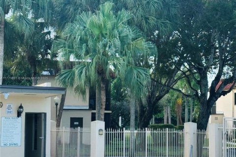 Condo in Weston, Florida, 2 bedrooms  № 1699100 - photo 21