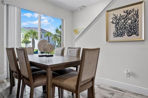 Adosado en venta en Kissimmee, Florida, 4 dormitorios, 159.7 m2 № 1870303 - foto 13
