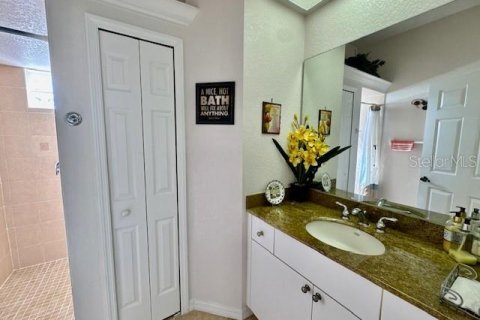 House in Punta Gorda, Florida 3 bedrooms, 188.68 sq.m. № 1543684 - photo 27