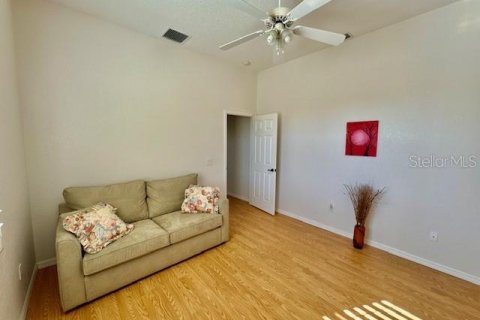 House in Punta Gorda, Florida 3 bedrooms, 188.68 sq.m. № 1543684 - photo 13