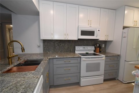 Copropriété à louer à Sarasota, Floride: 1 chambre, 67.91 m2 № 1191144 - photo 7