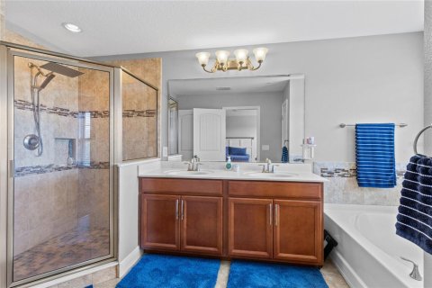 Townhouse in Orlando, Florida 4 bedrooms, 208.29 sq.m. № 2396287 - photo 19