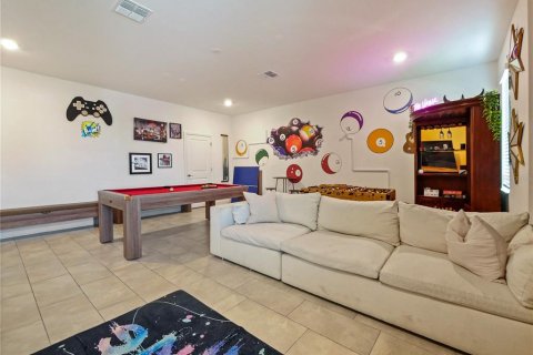 Casa en venta en Davenport, Florida, 8 dormitorios, 405.98 m2 № 1632007 - foto 14