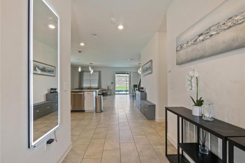 Casa en venta en Davenport, Florida, 8 dormitorios, 405.98 m2 № 1632007 - foto 10