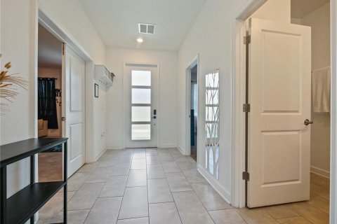 Casa en venta en Davenport, Florida, 8 dormitorios, 405.98 m2 № 1632007 - foto 17