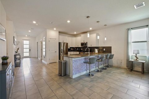 Casa en venta en Davenport, Florida, 8 dormitorios, 405.98 m2 № 1632007 - foto 20