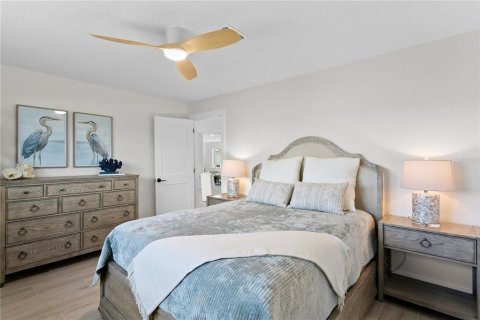 Villa ou maison à vendre à Treasure Island, Floride: 3 chambres, 205.59 m2 № 2411401 - photo 23