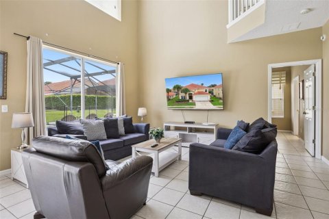 Casa en venta en Davenport, Florida, 6 dormitorios, 257.43 m2 № 2207252 - foto 7