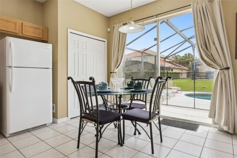 Casa en venta en Davenport, Florida, 6 dormitorios, 257.43 m2 № 2207252 - foto 13
