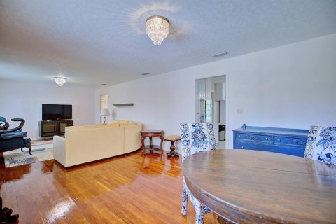 Casa en venta en Wauchula, Florida, 3 dormitorios, 216.56 m2 № 1914345 - foto 9