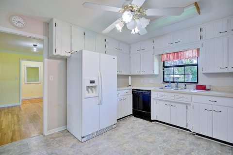 Casa en venta en Wauchula, Florida, 3 dormitorios, 216.56 m2 № 1914345 - foto 13