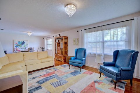 Casa en venta en Wauchula, Florida, 3 dormitorios, 216.56 m2 № 1914345 - foto 7