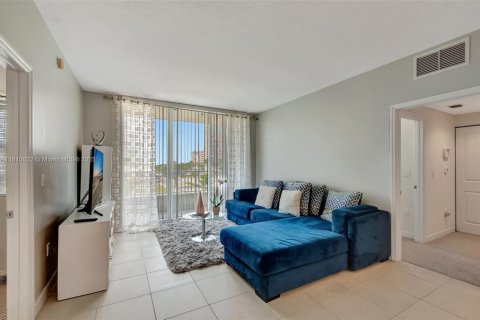 Copropriété à louer à West Palm Beach, Floride: 2 chambres, 97.08 m2 № 1959760 - photo 13