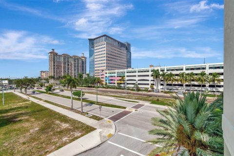 Copropriété à louer à West Palm Beach, Floride: 2 chambres, 97.08 m2 № 1959760 - photo 30