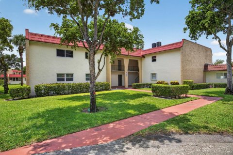 Condo à West Palm Beach, Floride, 1 chambre  № 2243904