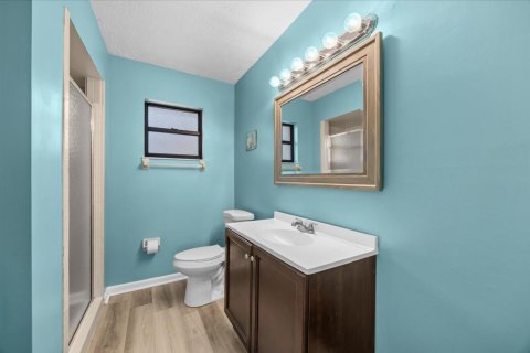 House in Port St. Lucie, Florida 3 bedrooms, 146.23 sq.m. № 2389866 - photo 22