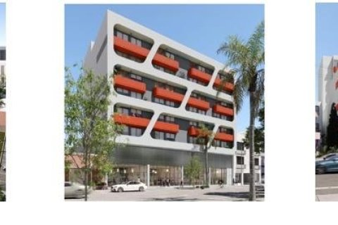 Commercial property in Miami, Florida № 2078087 - photo 2