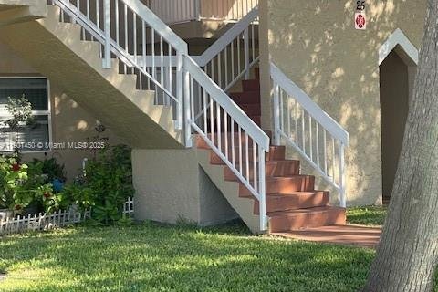 Снять в аренду кондоминиум в Корал-Спрингс, Флорида 2 спальни, № 1951716 - фото 3