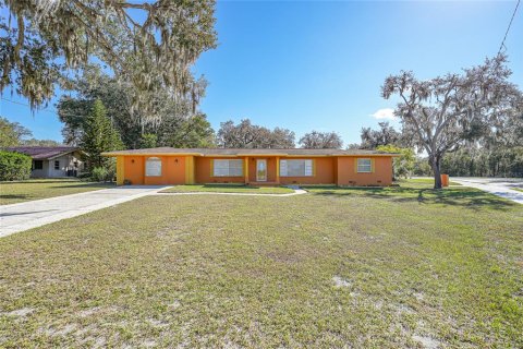 House in Arcadia, Florida 3 bedrooms, 166.57 sq.m. № 2094395