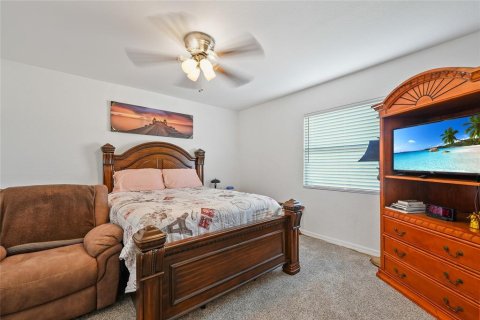 House in Arcadia, Florida 3 bedrooms, 166.57 sq.m. № 2094395 - photo 13