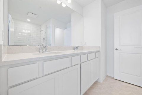 Touwnhouse à louer à Clermont, Floride: 3 chambres, 153.47 m2 № 2429247 - photo 19
