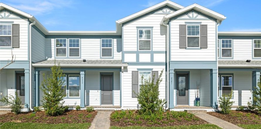 Touwnhouse à Clermont, Floride 3 chambres, 153.47 m2 № 2429247
