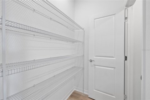 Touwnhouse à louer à Clermont, Floride: 3 chambres, 153.47 m2 № 2429247 - photo 13