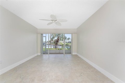 Condominio en venta en Punta Gorda, Florida, 2 dormitorios, 103.49 m2 № 1914202 - foto 20
