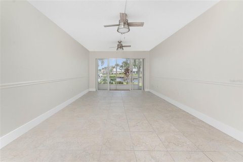 Condominio en venta en Punta Gorda, Florida, 2 dormitorios, 103.49 m2 № 1914202 - foto 12