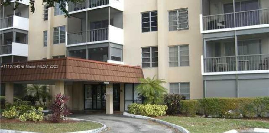 Condo à Lauderhill, Floride, 2 chambres  № 2014627