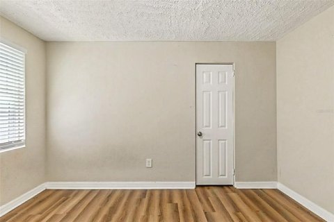 Villa ou maison à vendre à Tampa, Floride: 4 chambres, 132.29 m2 № 1912514 - photo 25