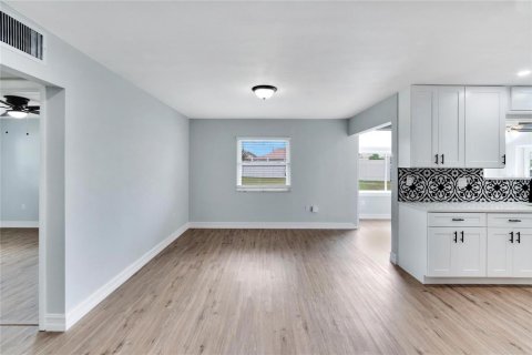 House in Sun City Center, Florida 2 bedrooms, 140.75 sq.m. № 1773165 - photo 29