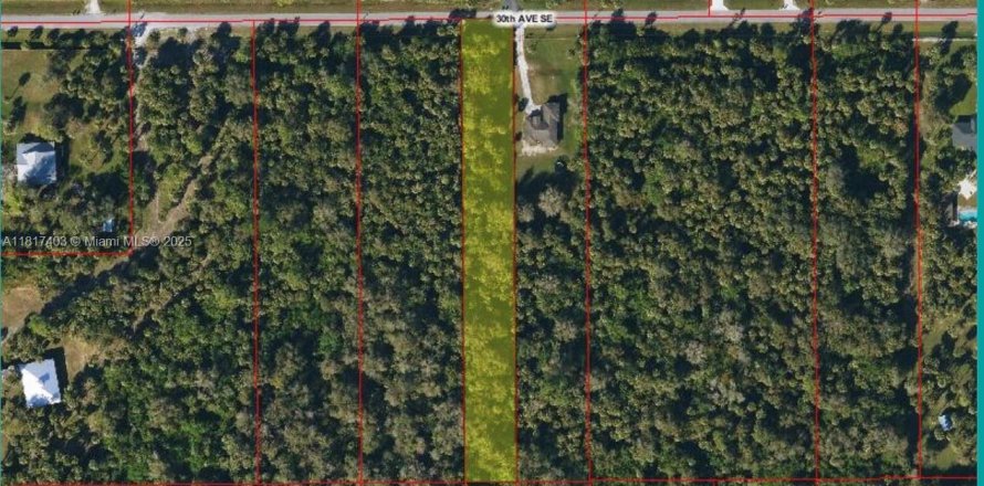 Commercial property in Naples, Florida № 1775916