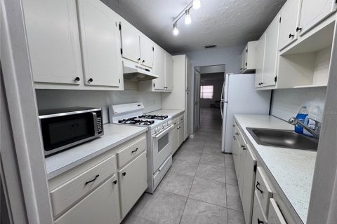 Copropriété à louer à Winter Haven, Floride: 1 chambre, 86.49 m2 № 2096663 - photo 14