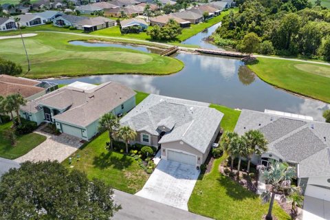 House in San Antonio, Florida 3 bedrooms, 168.99 sq.m. № 2313258 - photo 26