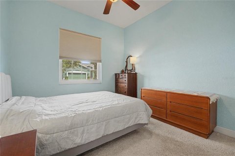 House in San Antonio, Florida 3 bedrooms, 168.99 sq.m. № 2313258 - photo 29