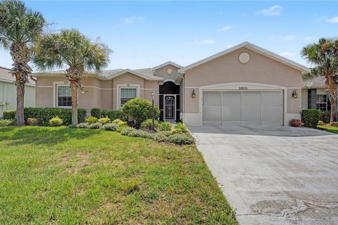 House in San Antonio, Florida 3 bedrooms, 168.99 sq.m. № 2313258 - photo 16