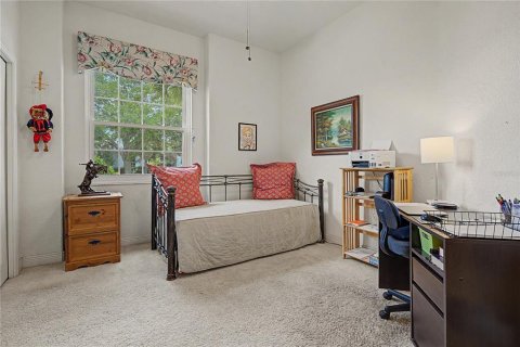 House in San Antonio, Florida 3 bedrooms, 168.99 sq.m. № 2313258 - photo 22