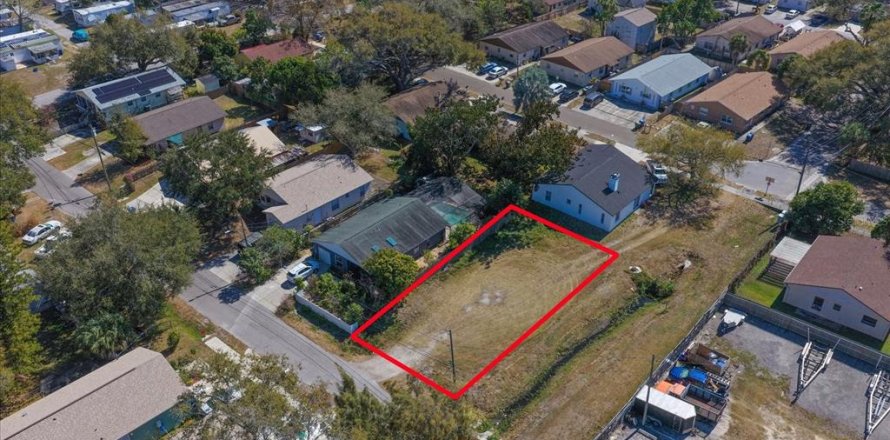 Land in Largo, Florida № 2118740