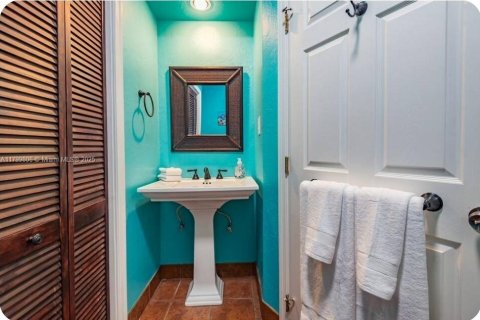 Casa en alquiler en Hollywood, Florida, 3 dormitorios, 125.51 m2 № 1959428 - foto 12