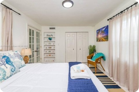 Casa en alquiler en Hollywood, Florida, 3 dormitorios, 125.51 m2 № 1959428 - foto 6