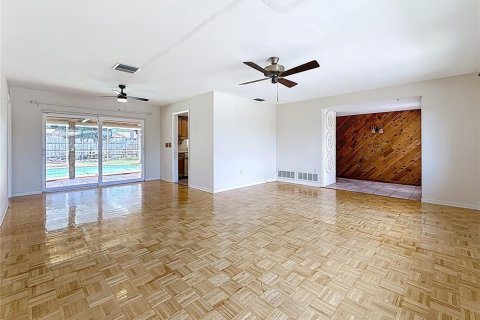 Casa en venta en Saint Petersburg, Florida, 4 dormitorios, 162.76 m2 № 1874067 - foto 20