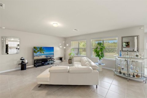Villa ou maison à vendre à Punta Gorda, Floride: 3 chambres, 217.3 m2 № 1734330 - photo 4