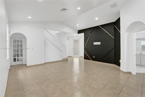 House in Homestead, Florida 3 bedrooms, 149.57 sq.m. № 1896198 - photo 6