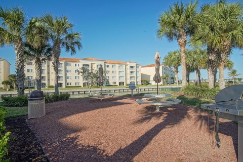 Copropriété à vendre à Hutchinson Island South, Floride: 2 chambres, 184.78 m2 № 2078141 - photo 23