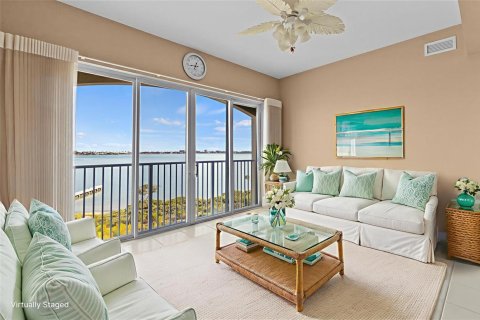 Copropriété à vendre à Hutchinson Island South, Floride: 2 chambres, 184.78 m2 № 2078141 - photo 6