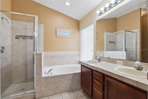 Villa ou maison à vendre à Apopka, Floride: 4 chambres, 189.52 m2 № 2325192 - photo 28